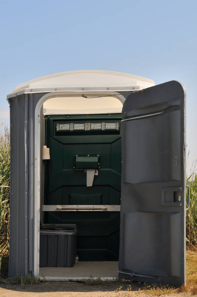 Best Local porta potty services  in Hollywood, FL